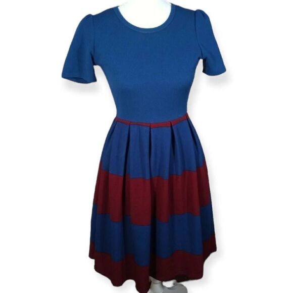 LULAROE NAVY & BURGUNDY FIT & FLAIR DRESS SZ.XS EUC - Picture 1 of 7